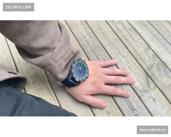 Traser新款P99 Iris限量版手表让你掌控灯光 Traser新款P99 Iris限量版手表让你掌控灯光